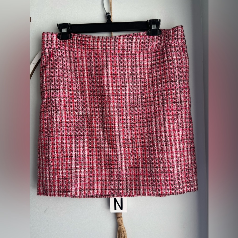 White House black Market tweed multicolored skirt